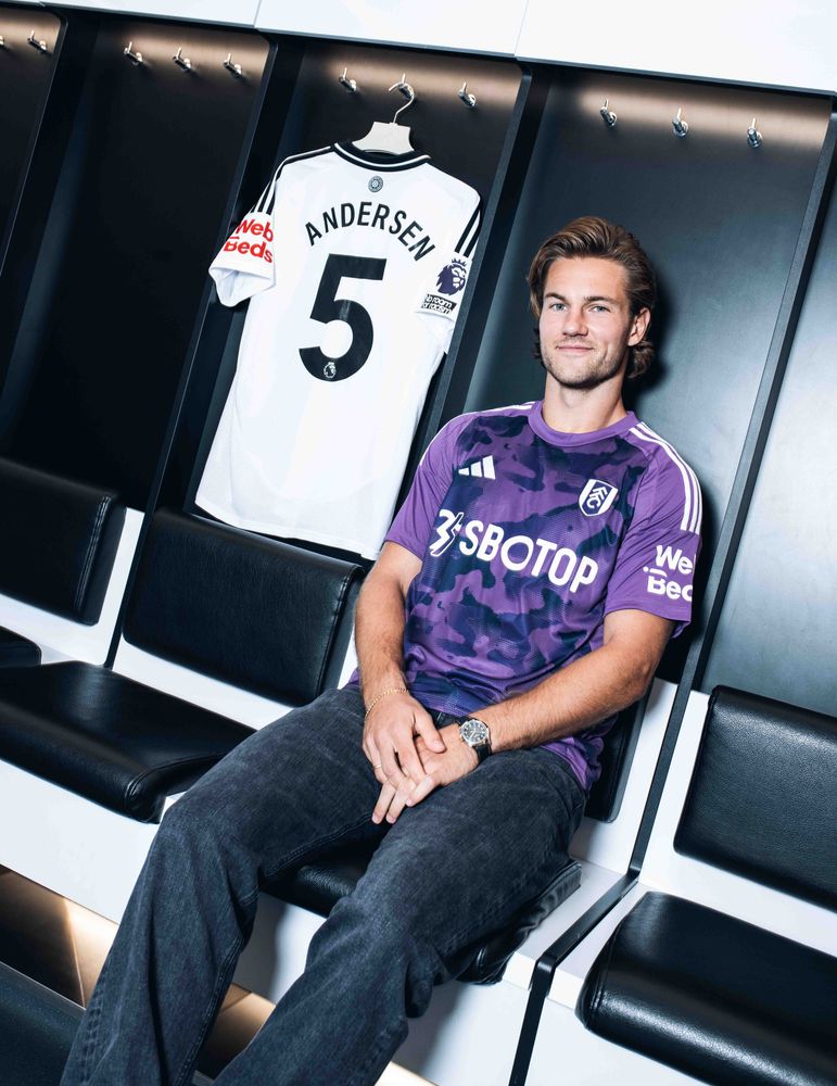 Joachim Andersen signs for Fulham Joachim Andersen signs for Fulham