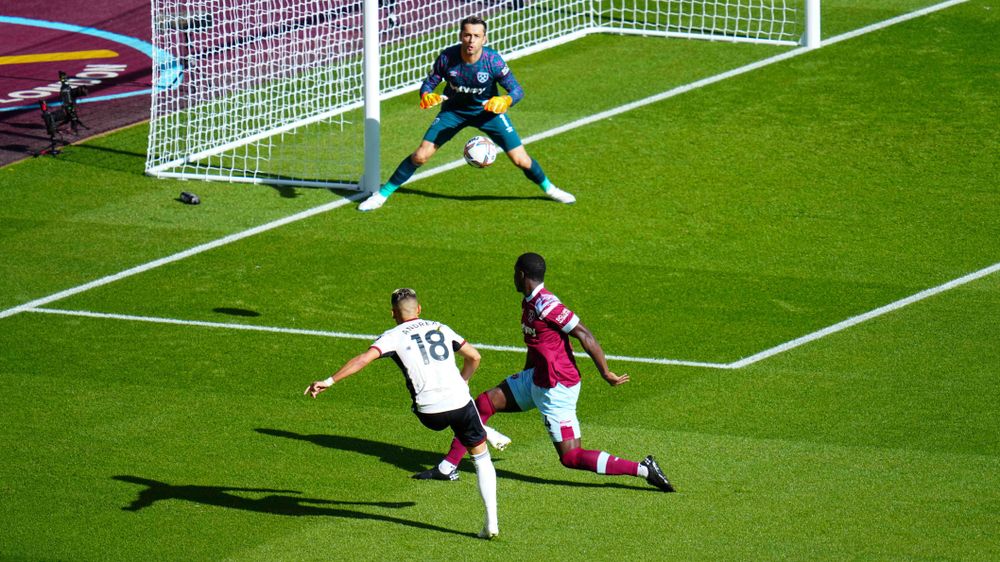 Andreas Pereira opens the scoring Andreas Pereira opens the scoring