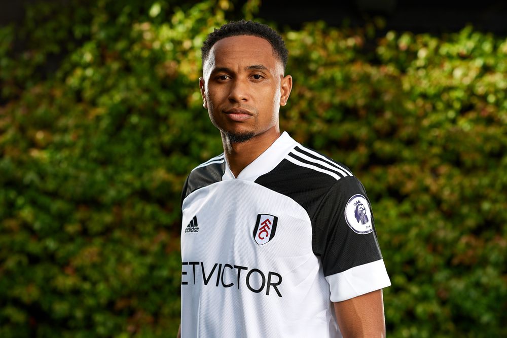 Fulham Fc Kenny Tete Signs