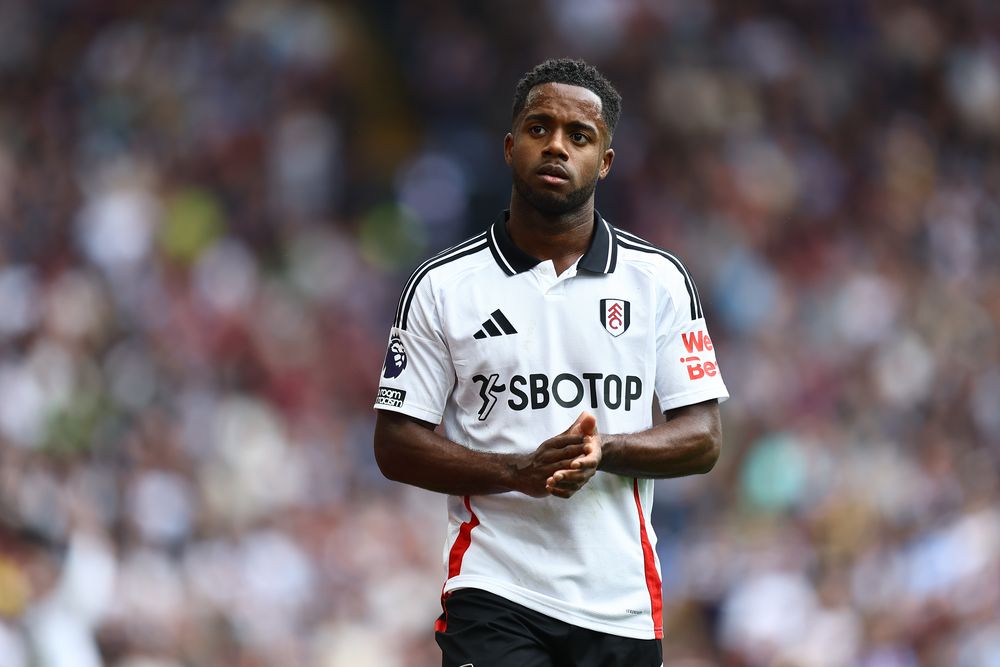 Ryan Sessegnon applauds the Fulham fans Ryan Sessegnon applauds the Fulham fans