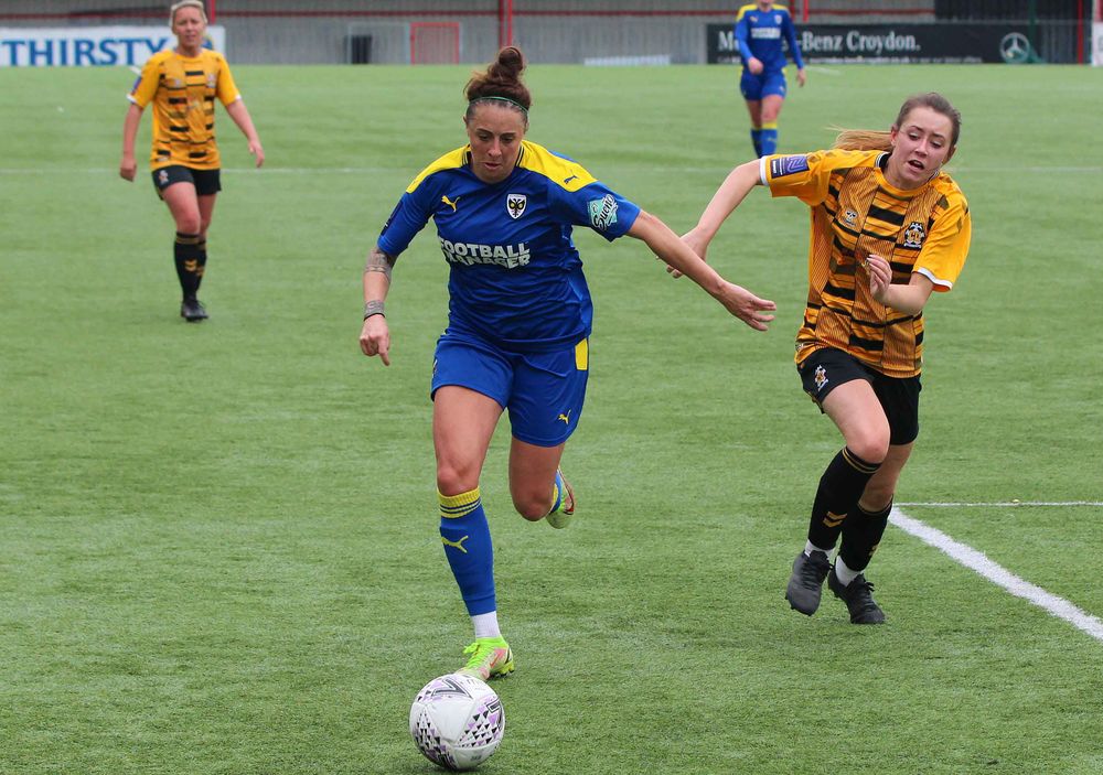 Ashlee Hincks in action for AFC Wimbledon Women
