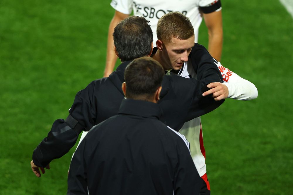 Marco Silva hugs Jay Stansfield Marco Silva hugs Jay Stansfield