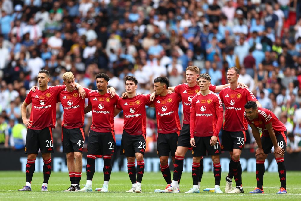Manchester United players during the Community Shield penalty shootout