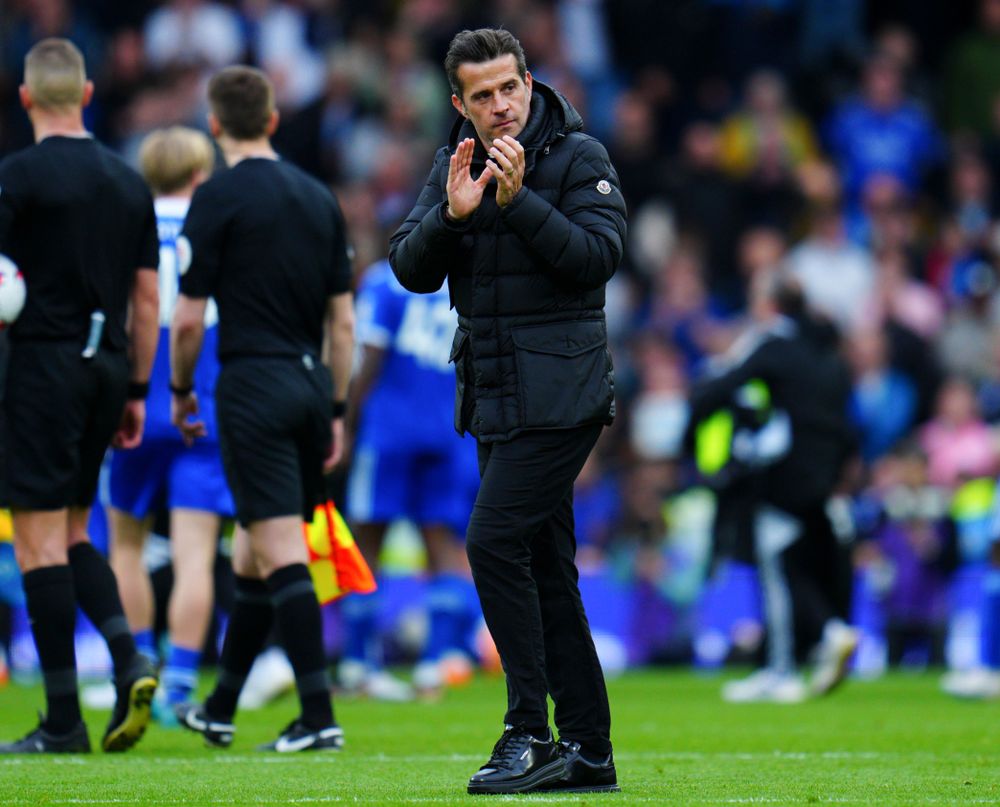 Marco Silva applauds the Fulham fans after the win over Leicester