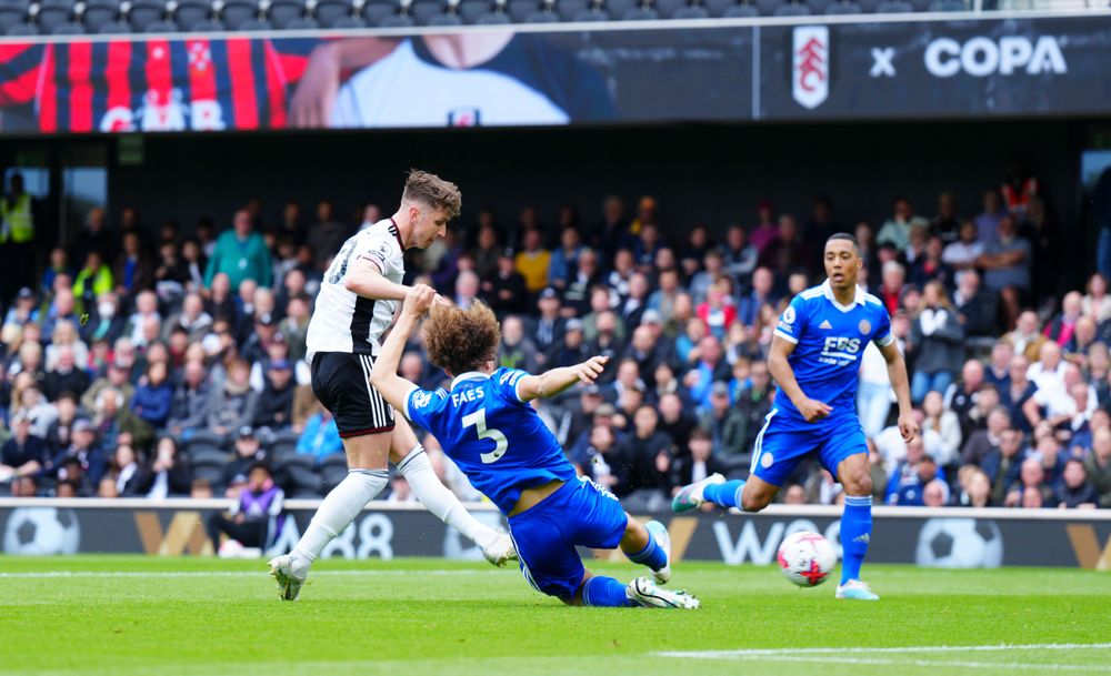 Tom Cairney scores Fulham's fourth