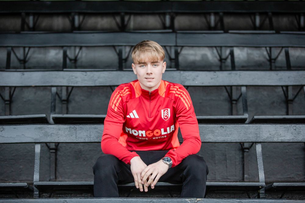 Brodie Dair signs for Fulham Brodie Dair signs for Fulham