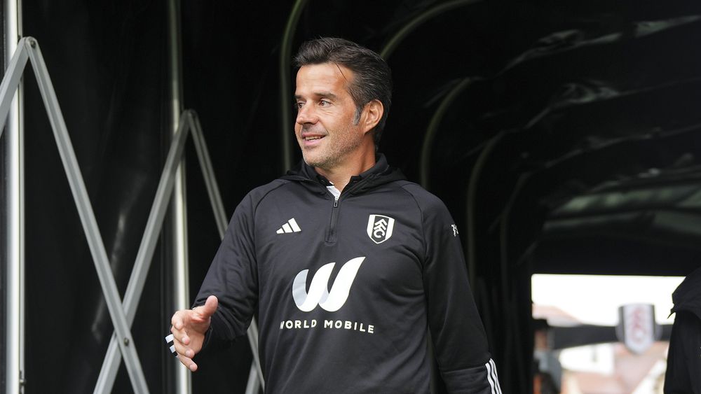Marco Silva walks out the tunnel at Craven Cottage Marco Silva walks out the tunnel at Craven Cottage