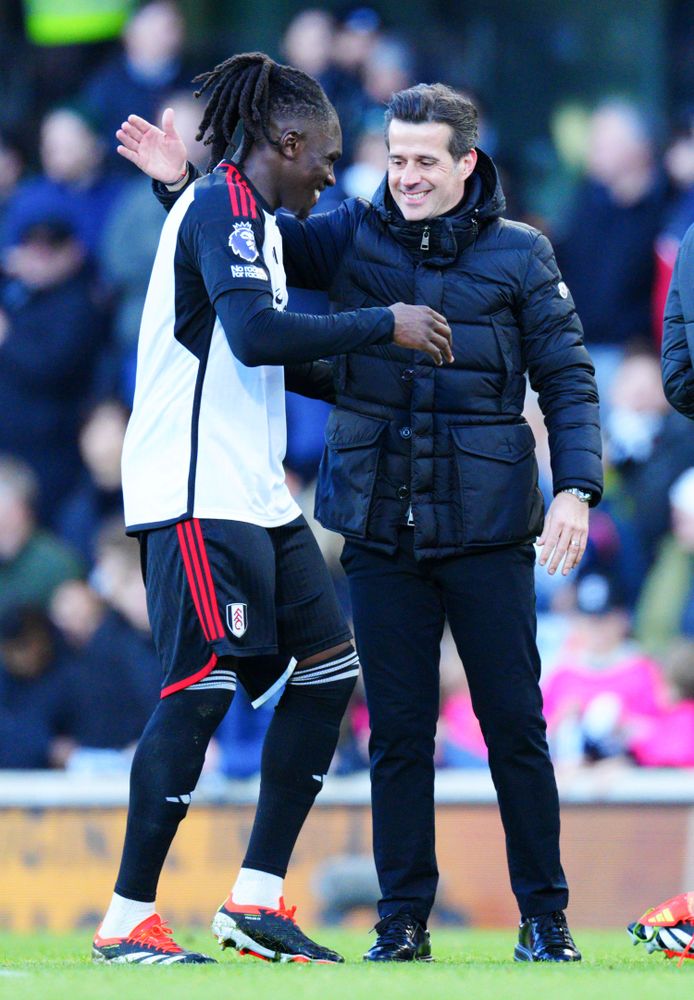 Marco Silva celebrates with Calvin Bassey Marco Silva celebrates with Calvin Bassey