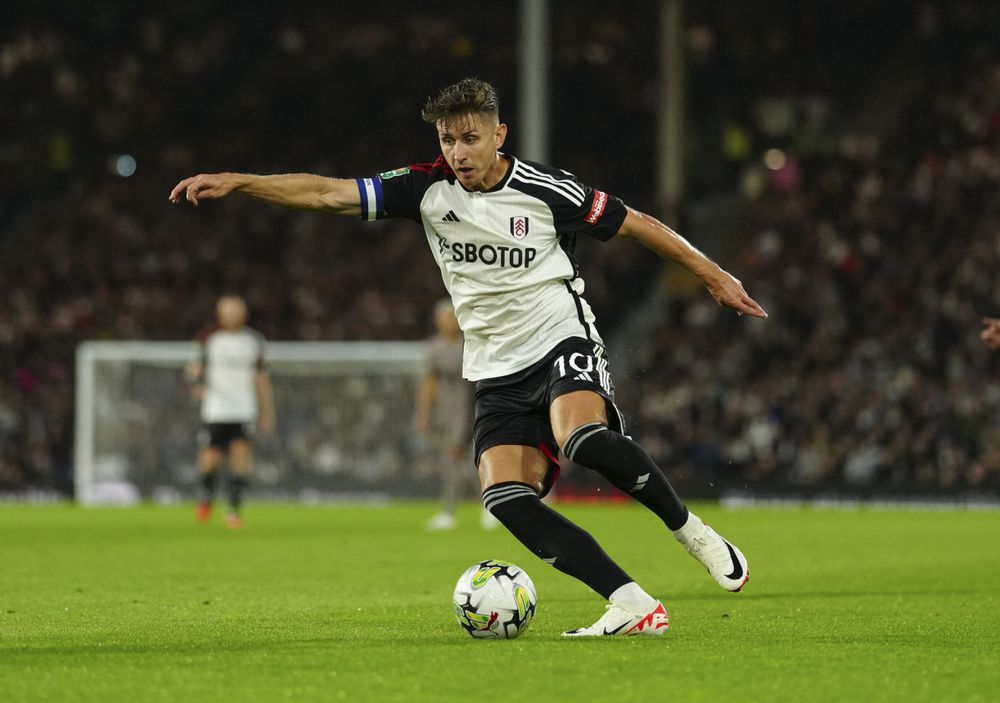 Tom Cairney swivels on the ball Tom Cairney swivels on the ball
