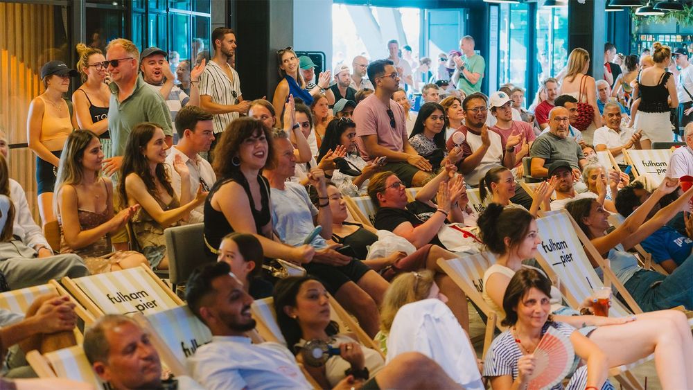 Erleben Sie die WM-Halbfinals live am Fulham Pier!