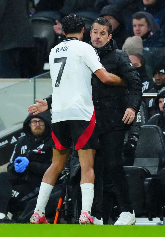 Marco Silva hugs Raul Jimenez Marco Silva hugs Raul Jimenez