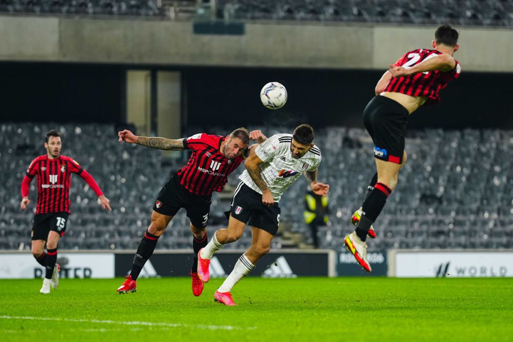 Aleksandar Mitrović heads a chance over