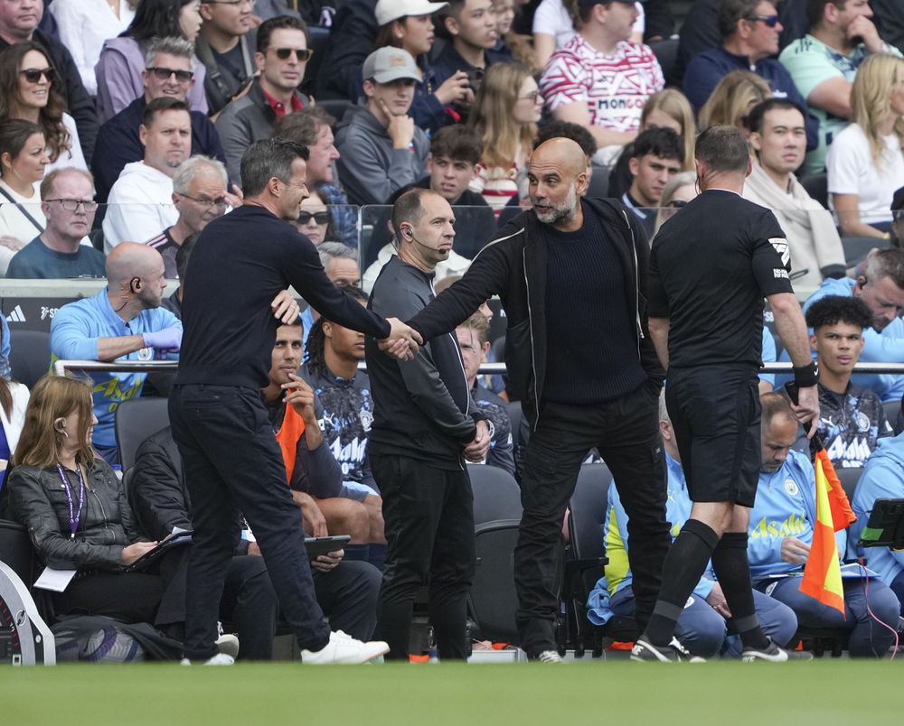 Marco Silva and Pep Guardiola shake hands Marco Silva and Pep Guardiola shake hands