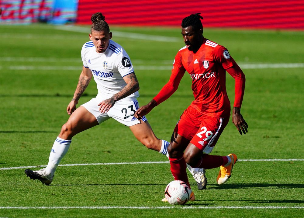 André-Frank Zambo Anguissa runs with the ball.