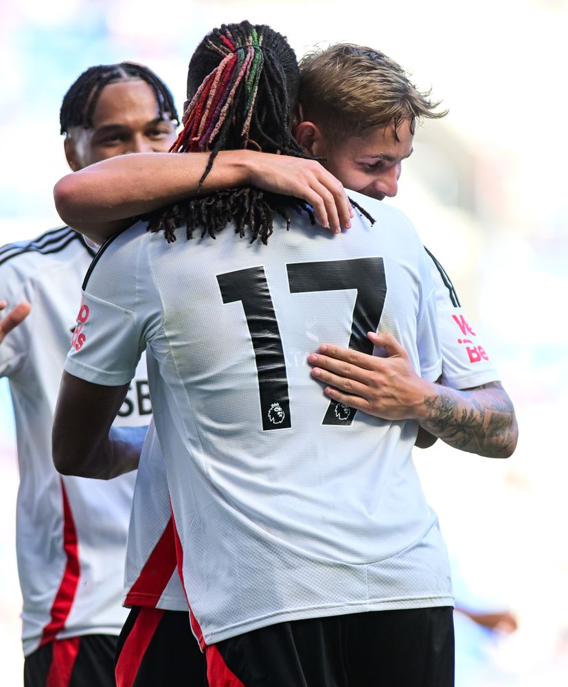 Emile Smith Rowe celebrates with Alex Iwobi Emile Smith Rowe celebrates with Alex Iwobi