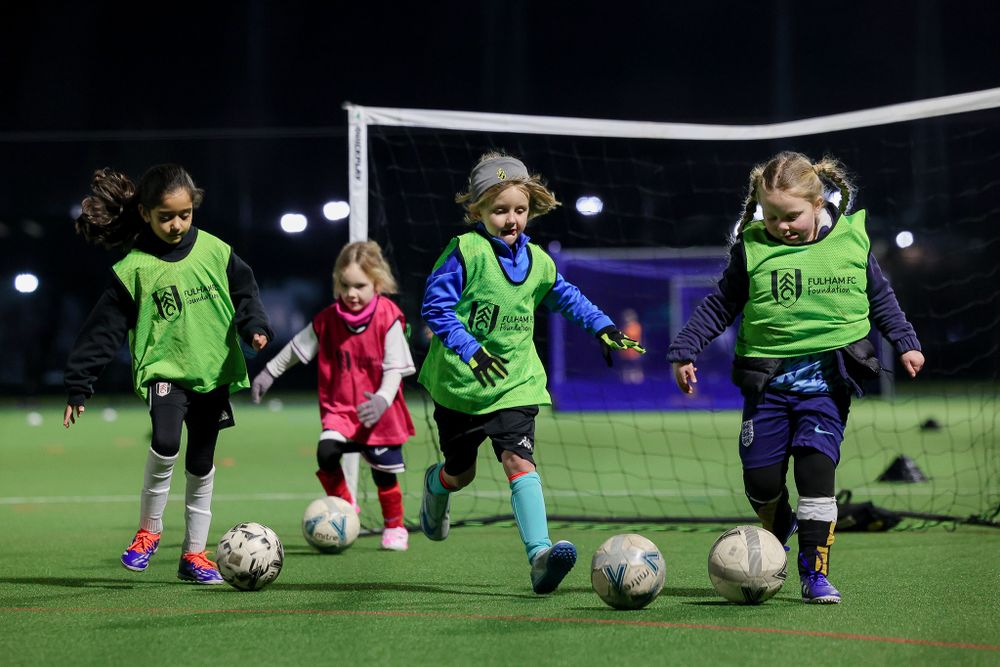 Football+SportsP-3.jpg Football+SportsP-3.jpg