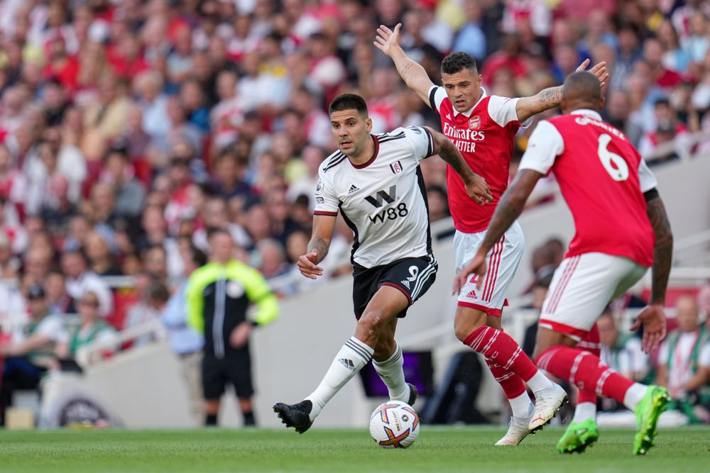Aleksandar Mitrović on the ball Aleksandar Mitrović on the ball