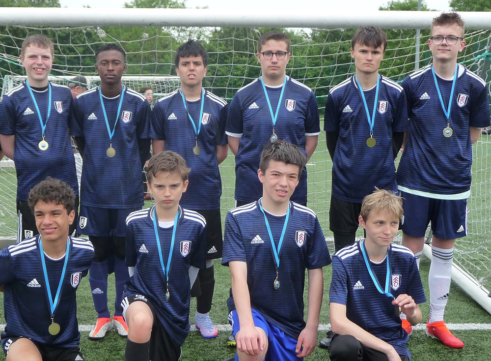 Under-16s Team Photo Under-16s Team Photo