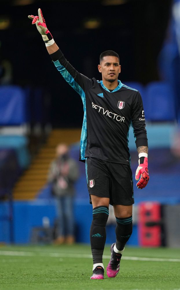 Alphonse Areola against Chelsea