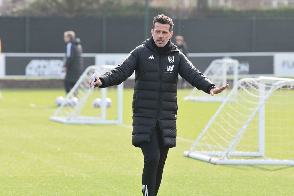 Marco Silva in training