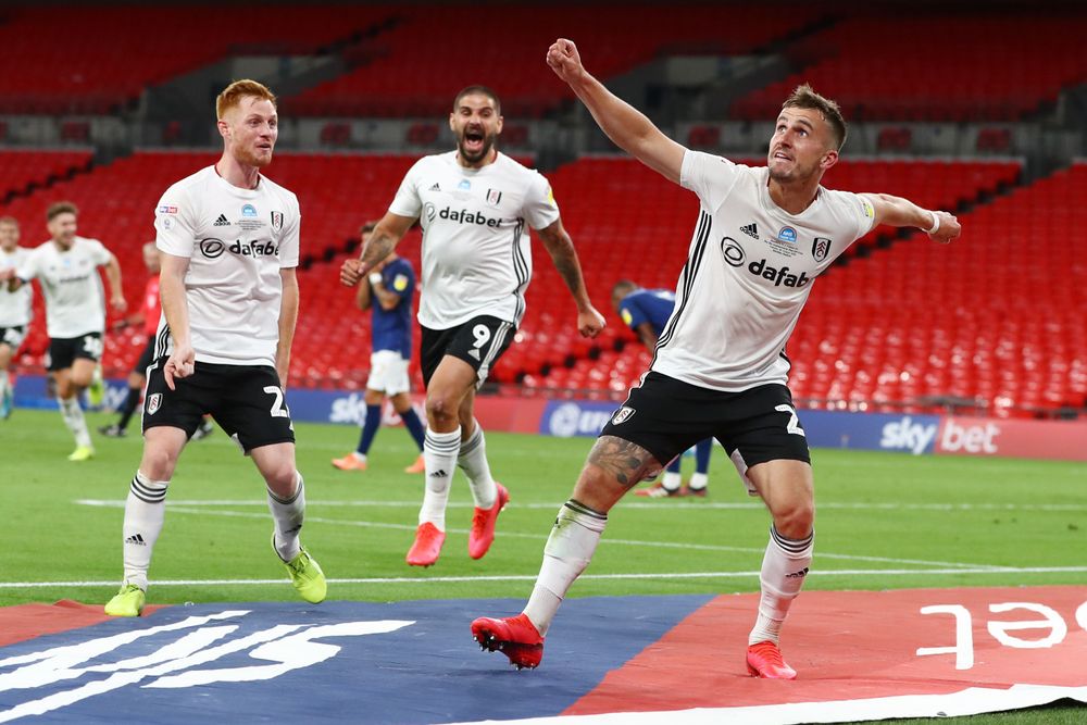 Joe Bryan celebrates his second goal against Brentford