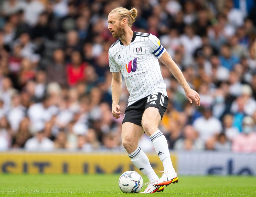Tim Ream on the ball