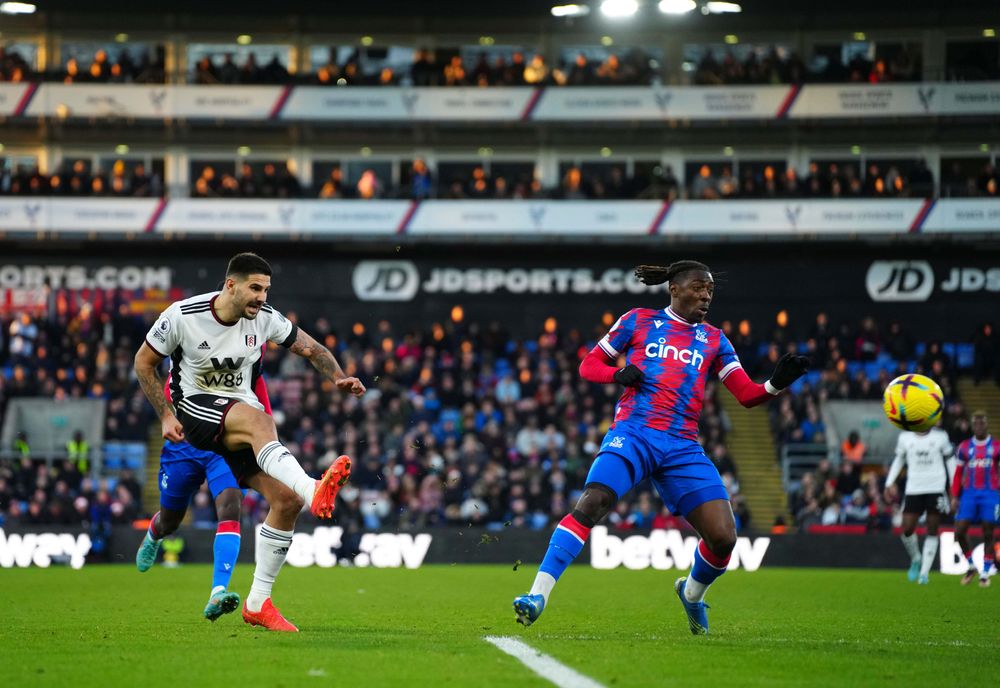 Can we just talk about this Mitro cross please? 😍 Can we just talk about this Mitro cross please? 😍