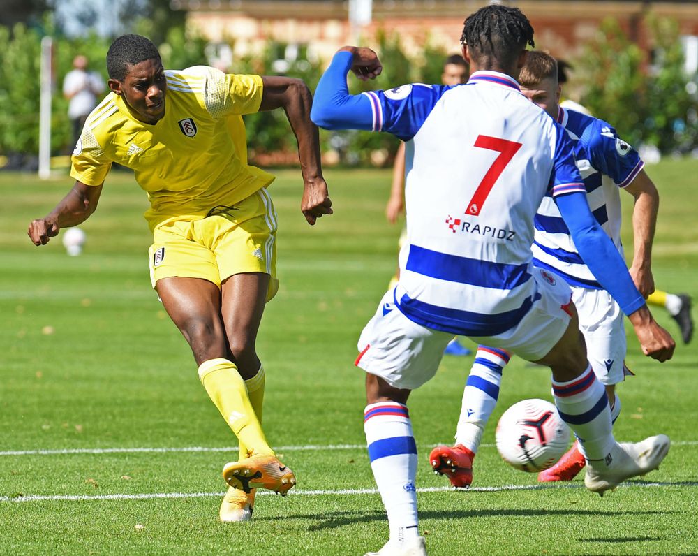 Jayden Harris shoots V Reading Jayden Harris shoots V Reading