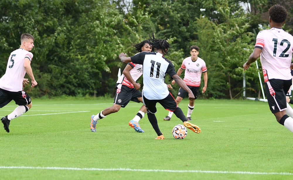 Gordon goes for goal