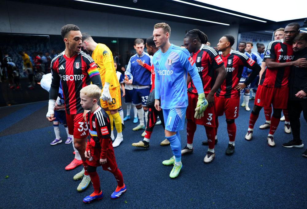 Antonee Robinson prepares to lead the side out Antonee Robinson prepares to lead the side out