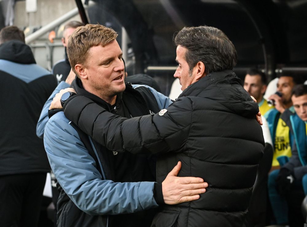 Marco Silva and Eddie Howe embrace