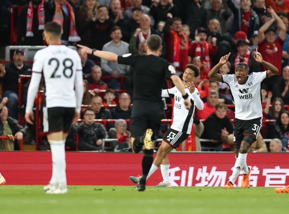 Issa Diop cannot believe a penalty is given