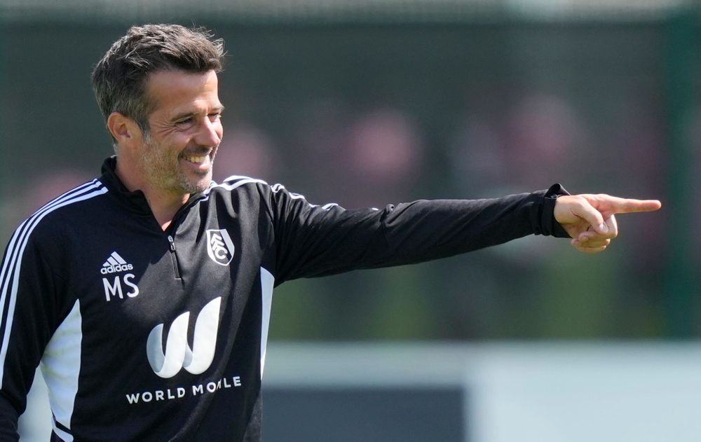 Marco Silva takes training at Motspur Park