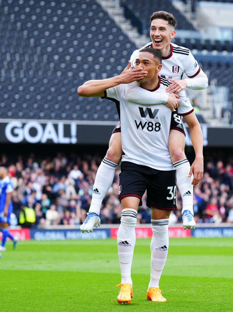 Carlos Vinicius celebrates scoring against Leicester