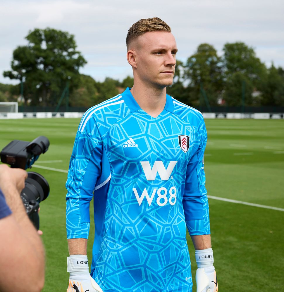 Bernd Leno signs for Fulham