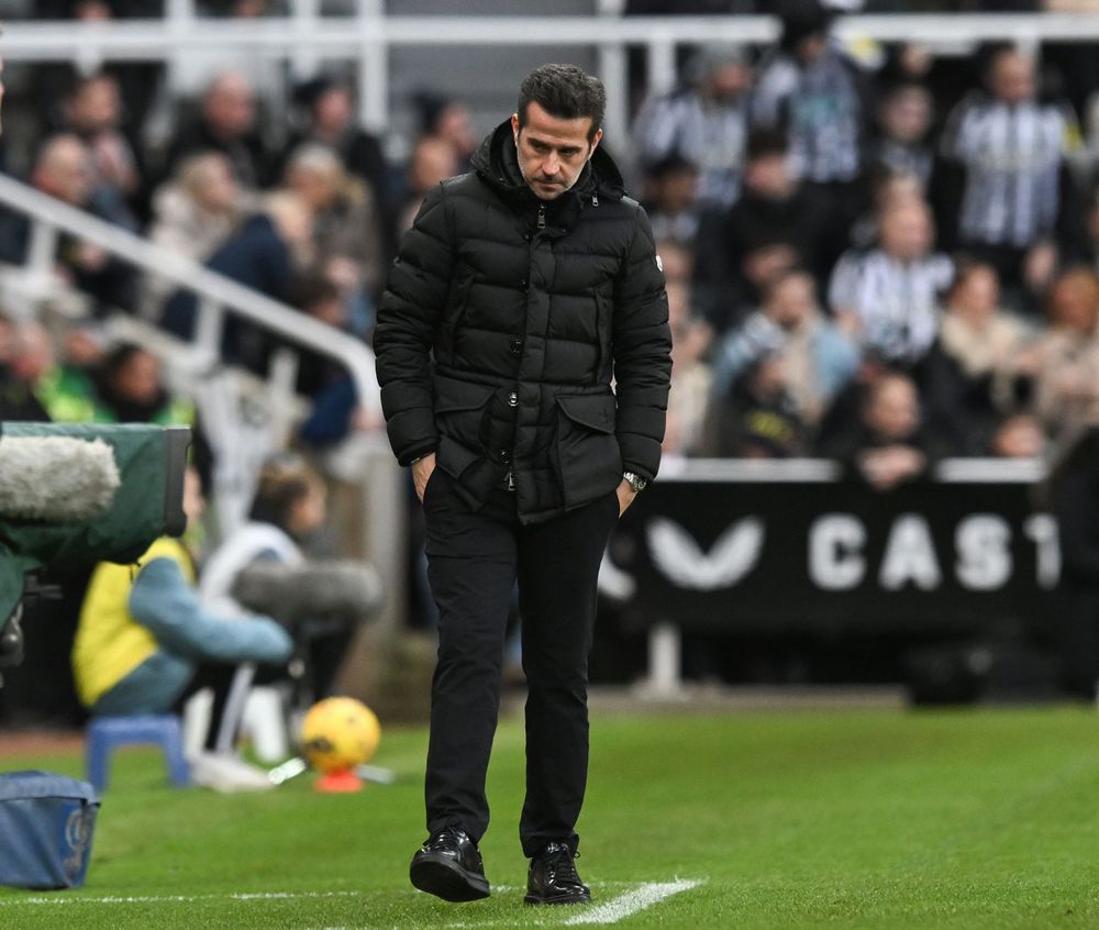 Marco Silva on the touchline at St. James' Park