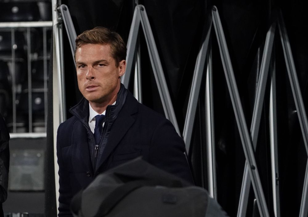 Scott Parker emerges from the tunnel