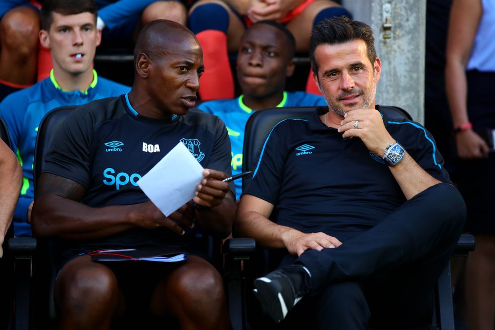 Luis Boa Morte and Marco Silva on the bench together for Everton Luis Boa Morte and Marco Silva on the bench together for Everton