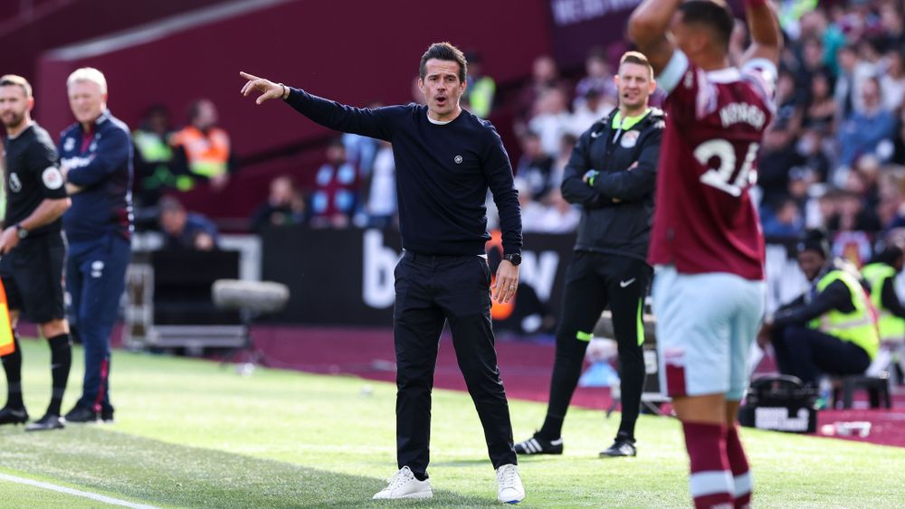 Marco Silva on the touchline at London Stadium Marco Silva on the touchline at London Stadium