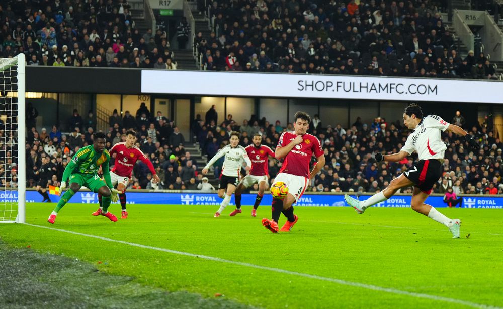 Raul Jimenez gets a shot away