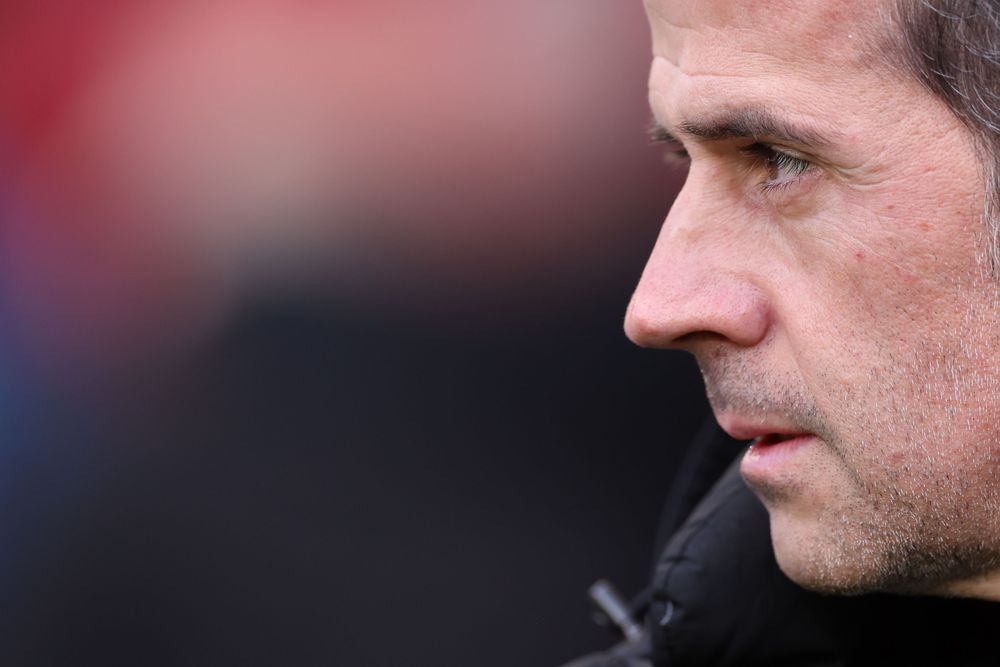 Marco Silva on the touchline at Bramall Lane Marco Silva on the touchline at Bramall Lane