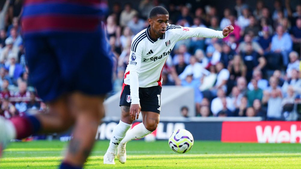 Reiss Nelson scores Fulham's third goal against Newcastle Reiss Nelson scores Fulham's third goal against Newcastle