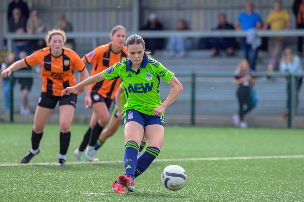 Ruby Murtagh Fulham FC - London Bees 2-3 Fulham FC Women