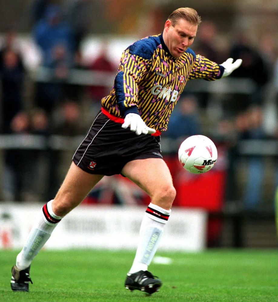 Jim Stannard in action for Fulham