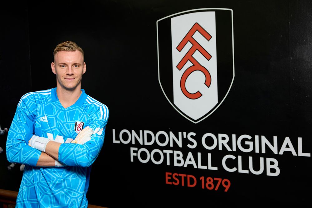 Bernd Leno signs for Fulham