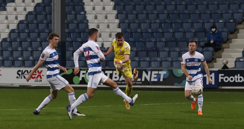 Joe Bryan goes close for Fulham. Joe Bryan goes close for Fulham.