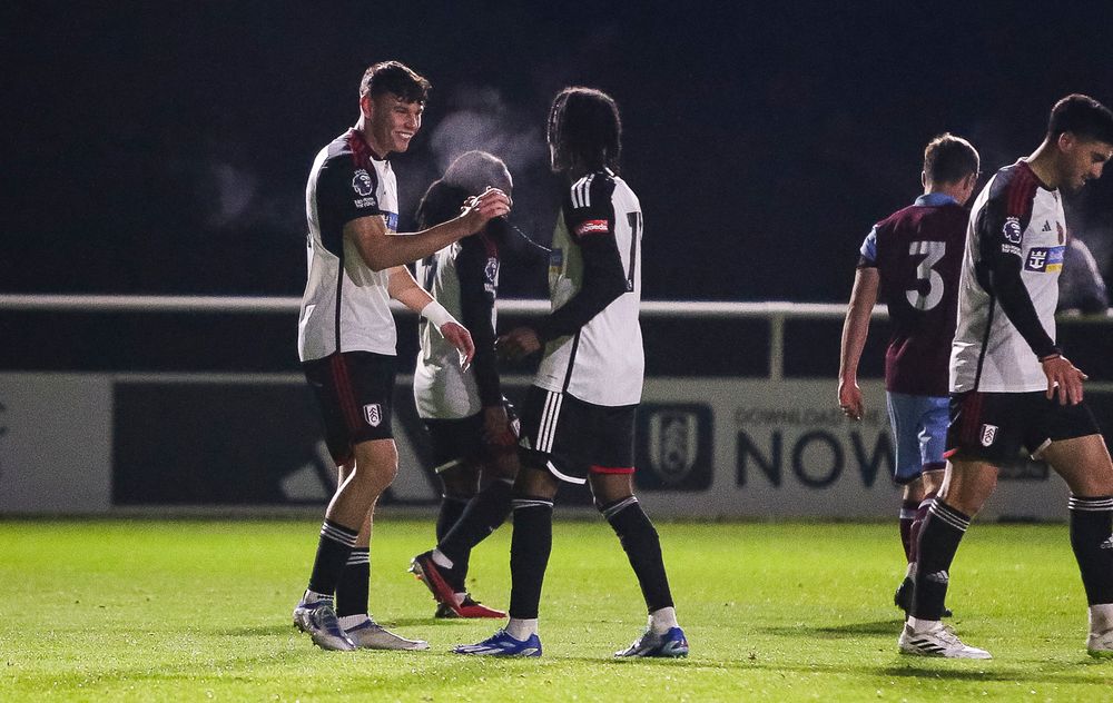 Donnell completes his hat-trick Donnell completes his hat-trick