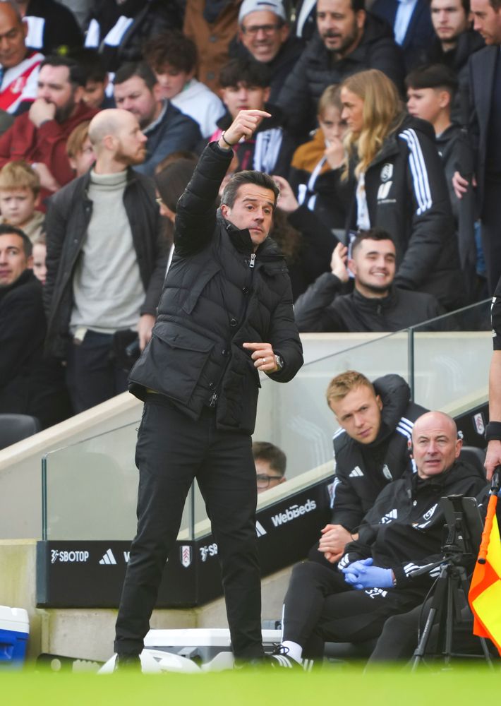 Marco Silva on the touchline