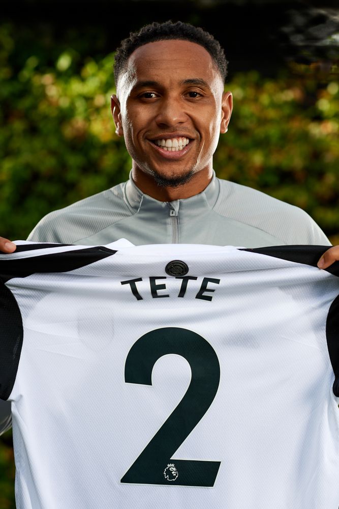 Fulham Fc Kenny Tete Signs