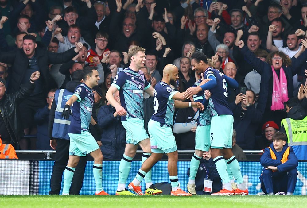 Brentford players celebrate during their 5-1 win at Luton Town Brentford players celebrate during their 5-1 win at Luton Town